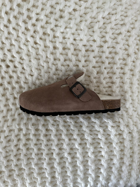 Toasty Toes - Clogs