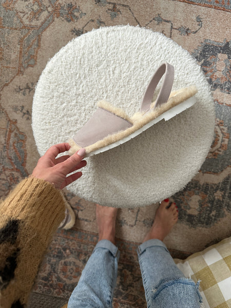 Cosy Chic - Snugs